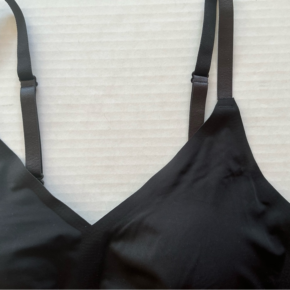 True & Co The True Body Triangle Convertible Strap Bralette View 5